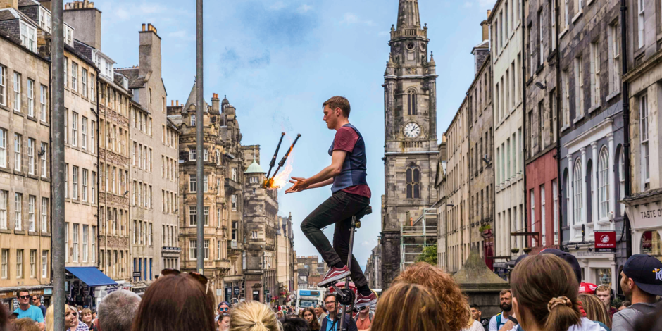 Straßenkünstler auf dem Fringe-Festival in Edinburgh